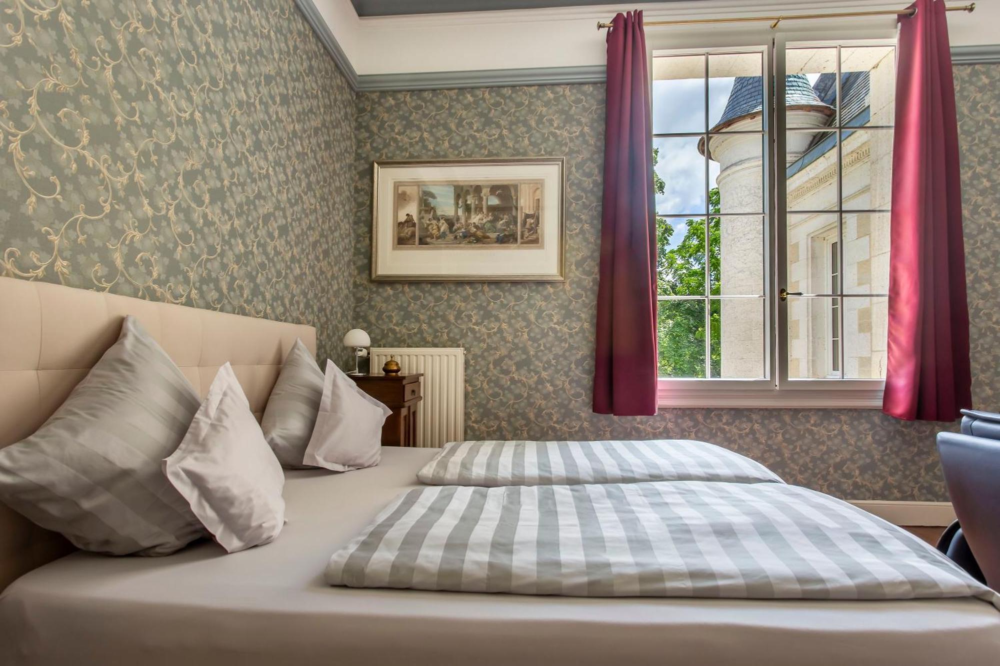 Chateau De Bellevue B&B Et Appartements Avec Piscine Saisonal Chauffee Et Chambres Partout Climatisees Saint-Avit  Ngoại thất bức ảnh