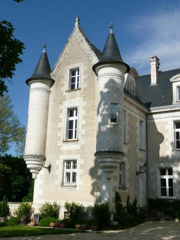 Chateau De Bellevue B&B Et Appartements Avec Piscine Saisonal Chauffee Et Chambres Partout Climatisees Saint-Avit  Phòng bức ảnh