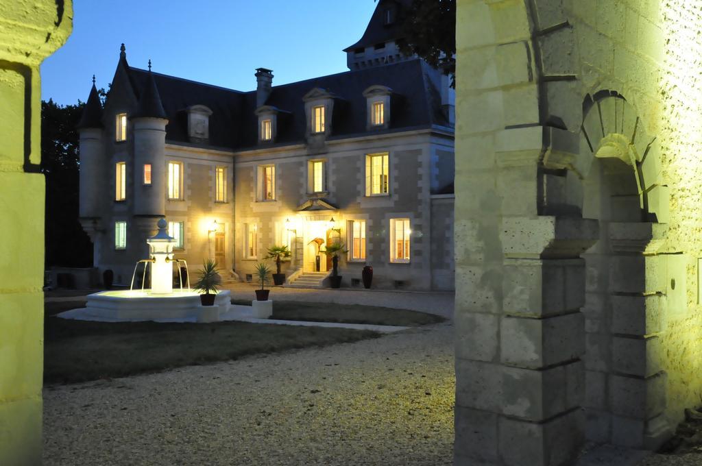 Chateau De Bellevue B&B Et Appartements Avec Piscine Saisonal Chauffee Et Chambres Partout Climatisees Saint-Avit  Ngoại thất bức ảnh